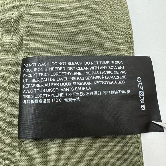 Theory Mini Utility Short in Good Linen Fern Green - Picture 9 of 9